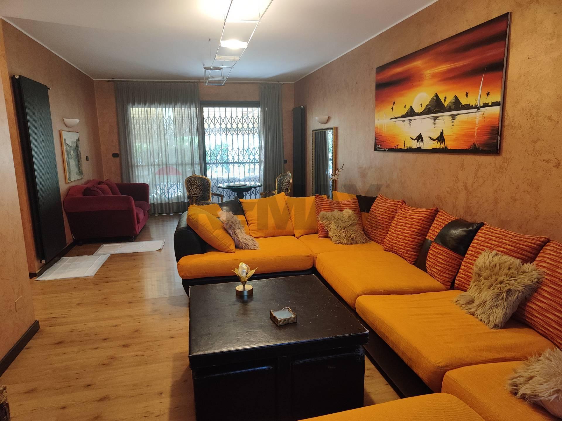 Villa a schiera in Via Alessandro Volta 20, Pero