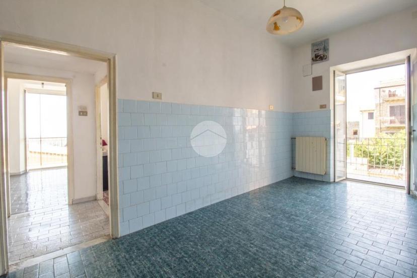Quadrilocale in Via Monte Grappa 18, Marcellina