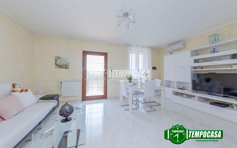 Villa a schiera in Via Papa Giovanni XXIII, Besate — foto 4 di 5