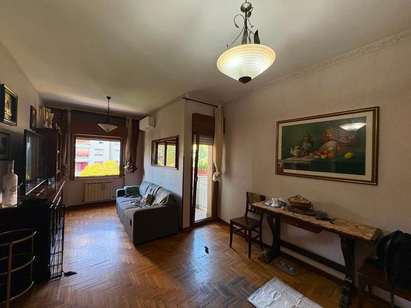 Trilocale in Via Marcello Piacentini 25, Roma