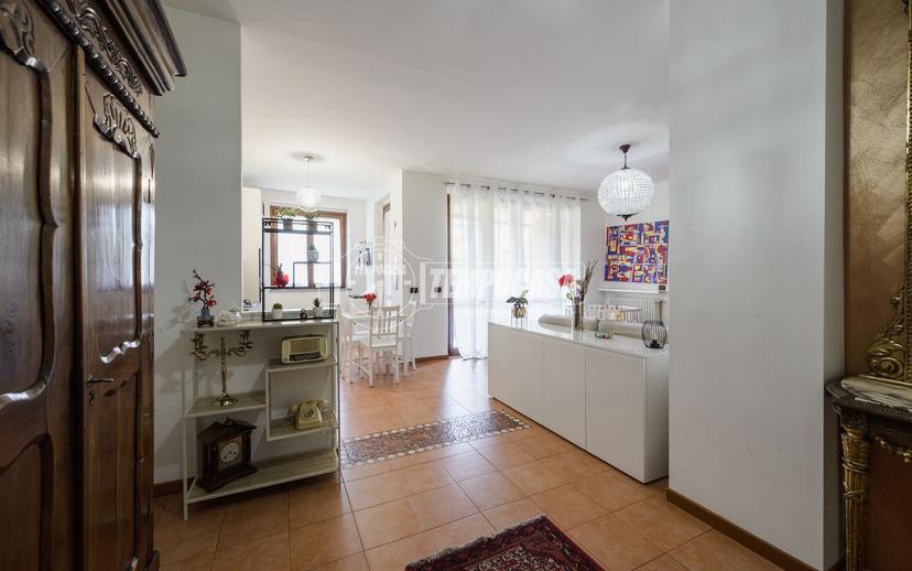 Trilocale in Via Benedetto Croce, Trezzano sul Naviglio — foto 4 di 5