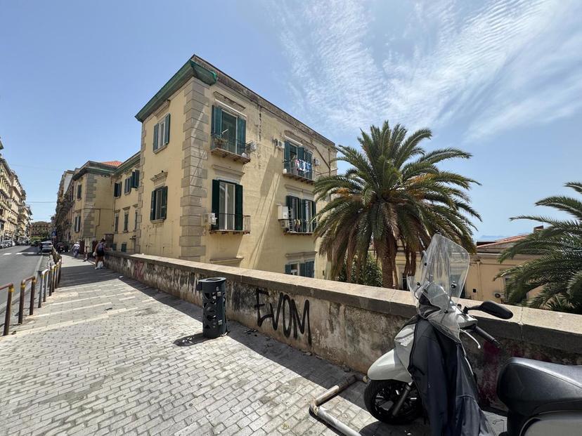 Appartamento in Corso Vittorio Emanuele 630, Napoli