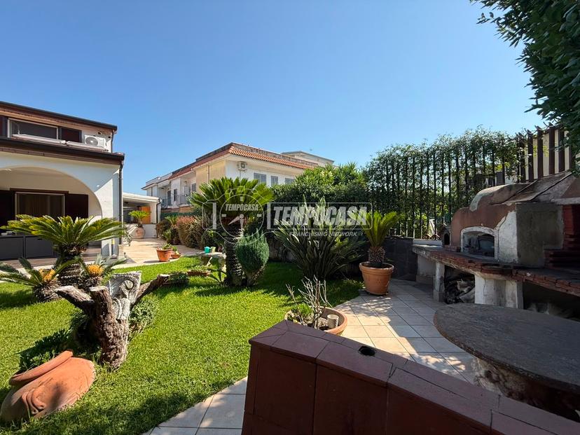 Villa, Giugliano in Campania — foto 4 di 5