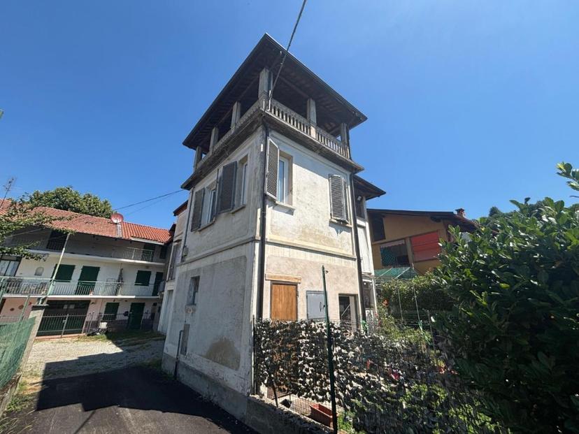 Casa indipendente in Vicolo Galasso 6, Castellamonte