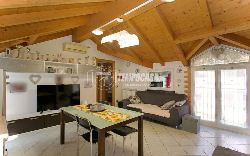 Villa a schiera in Via Ada Negri, Bollate — foto 5 di 5