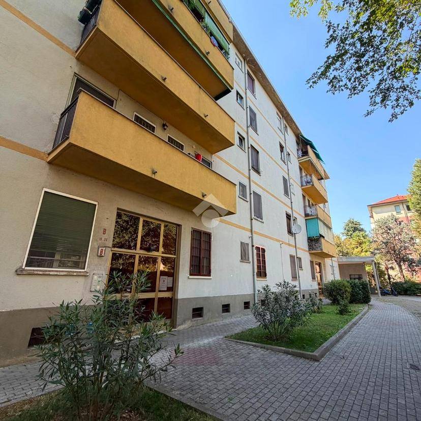 Trilocale in Viale Omero 17, Milano