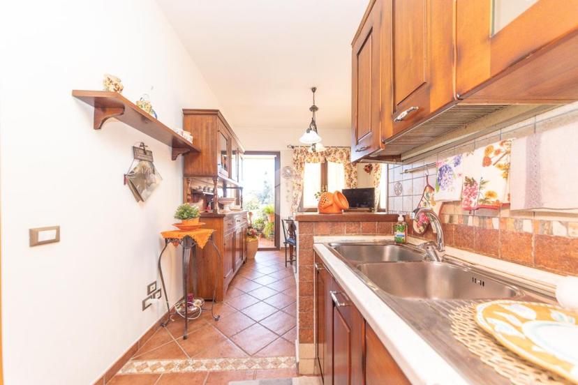 Trilocale in Viale Appio Claudio 64, Roma