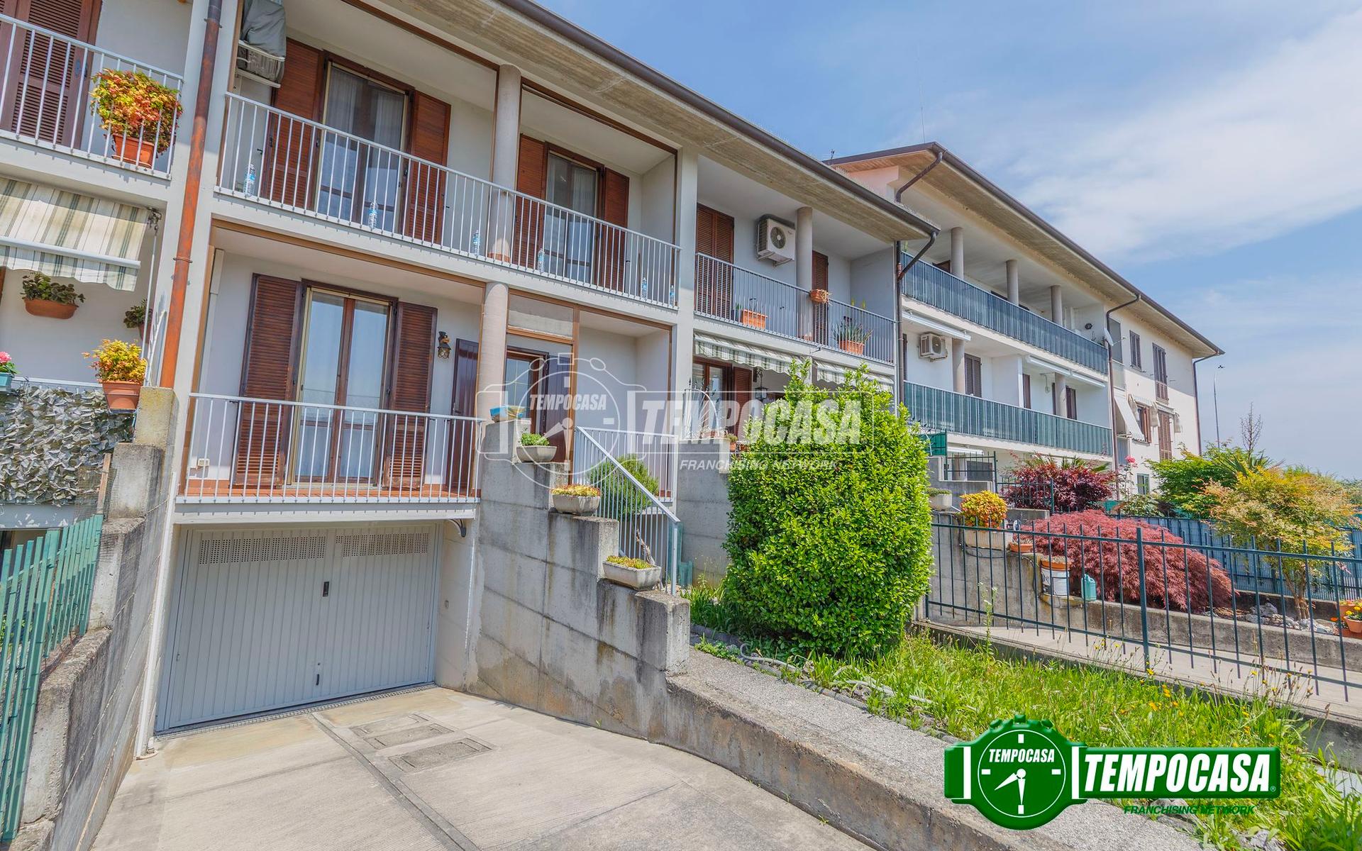 Villa a schiera in Via Papa Giovanni XXIII, Besate