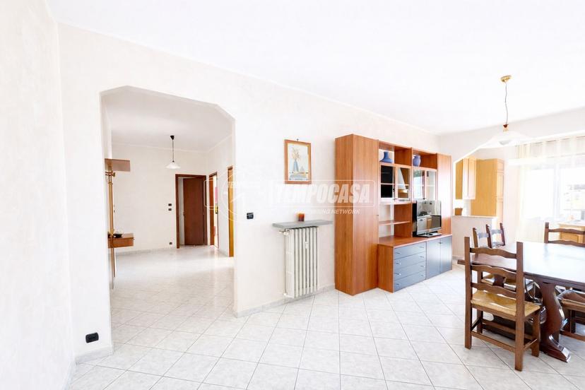 Appartamento in Via Luigi Einaudi, Forno Canavese