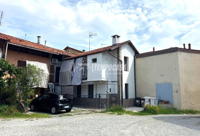 Casa indipendente in Via Carlo Casale 5/\\, Druento — foto 2 di 5