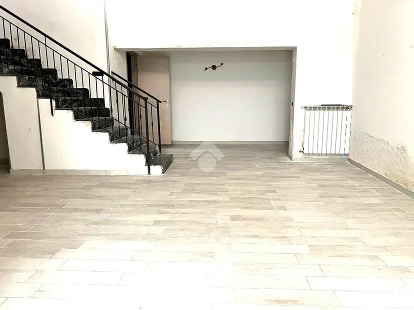 Trilocale in Via Luigi Perosi 9, Acerra