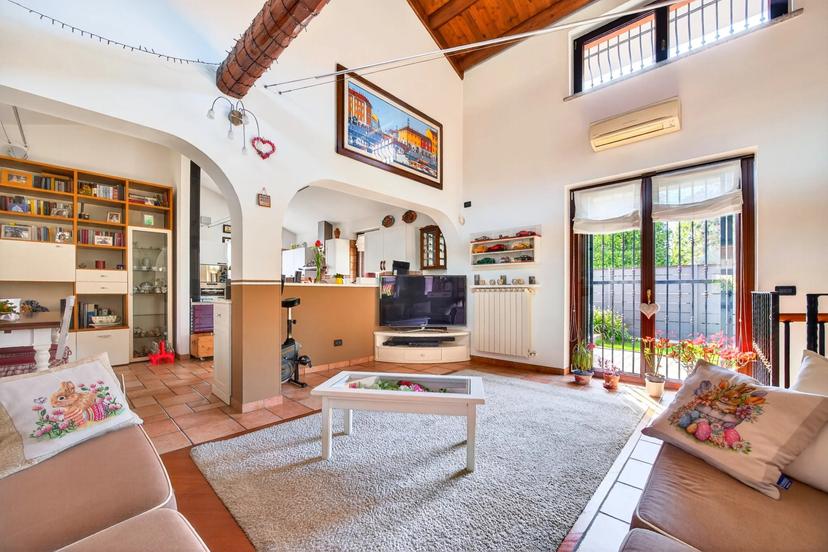 Villa in Viale dei Tigli, 8, Arese — foto 4 di 5