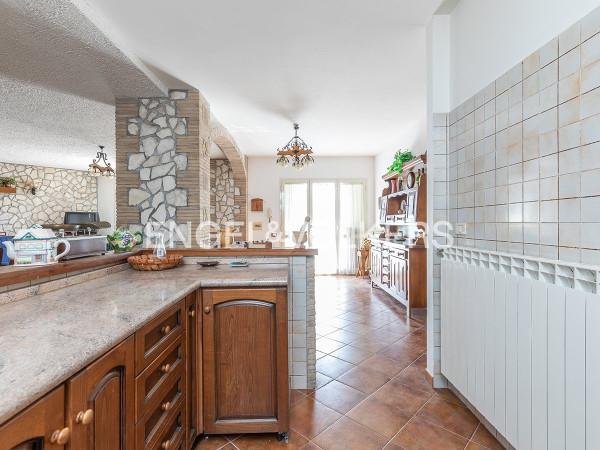 Villa in Via Tivoli, Poli
