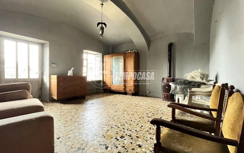 Appartamento in Via Umberto I, Cuceglio — foto 4 di 5