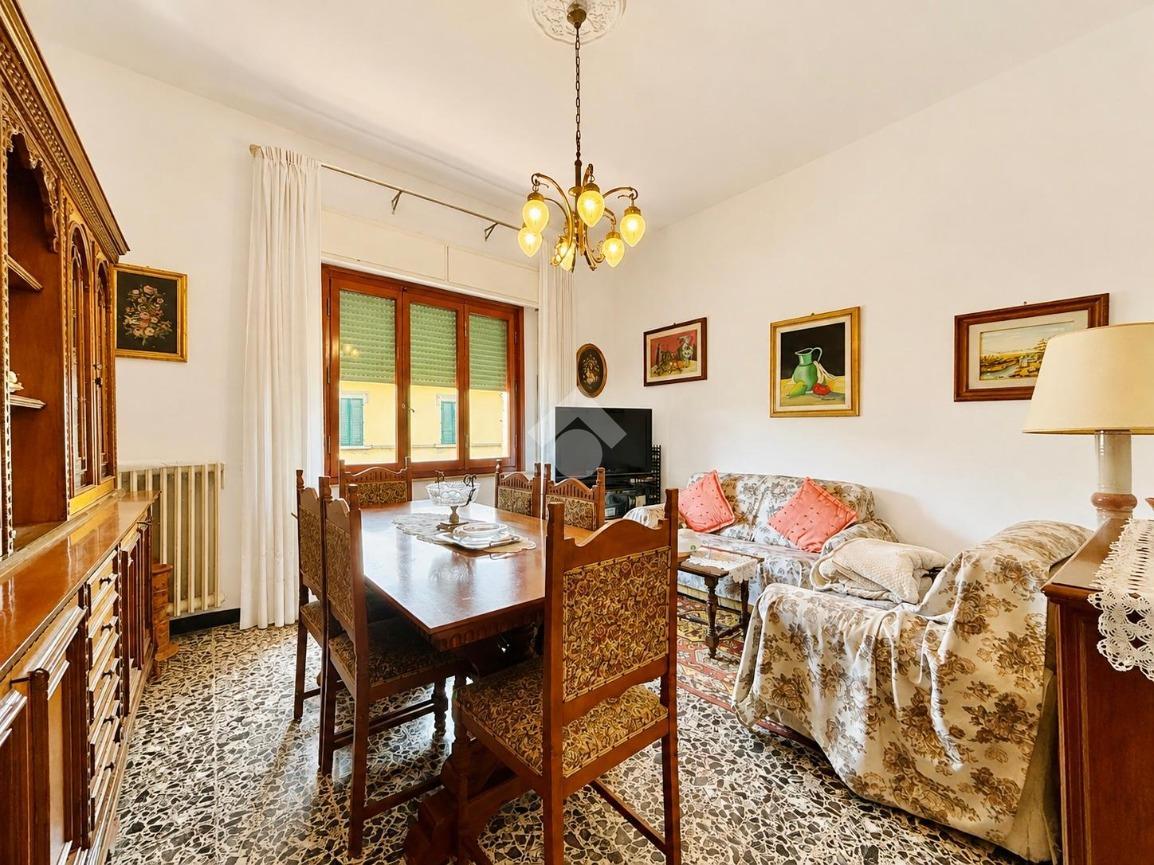 Casa indipendente in Via Corrado Corti 44, Capraia e Limite