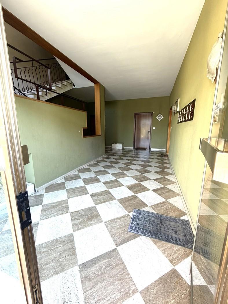 Trilocale in Via E. Badini 6, Cerveteri