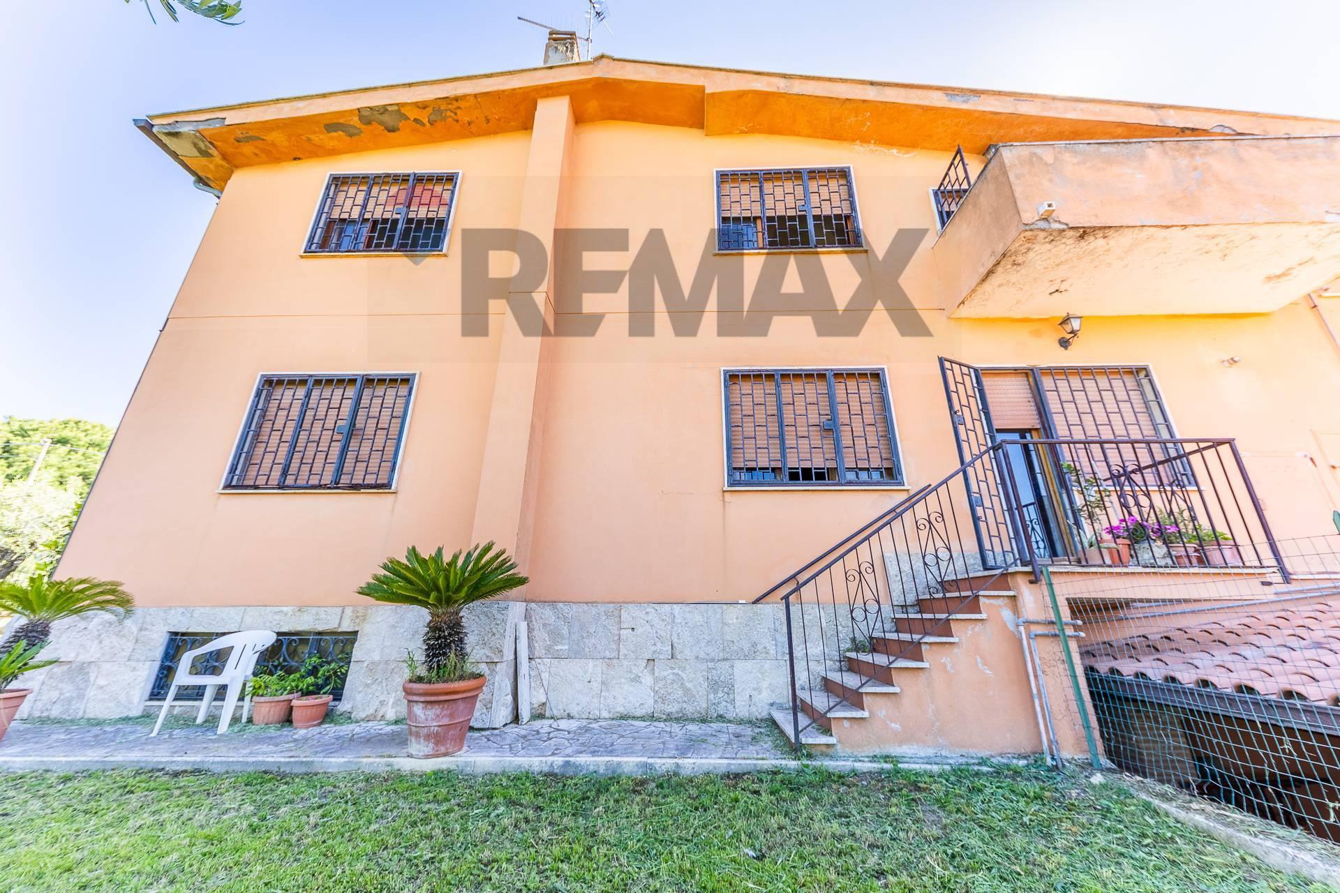 Villa in Via Castagnole 13, Marino