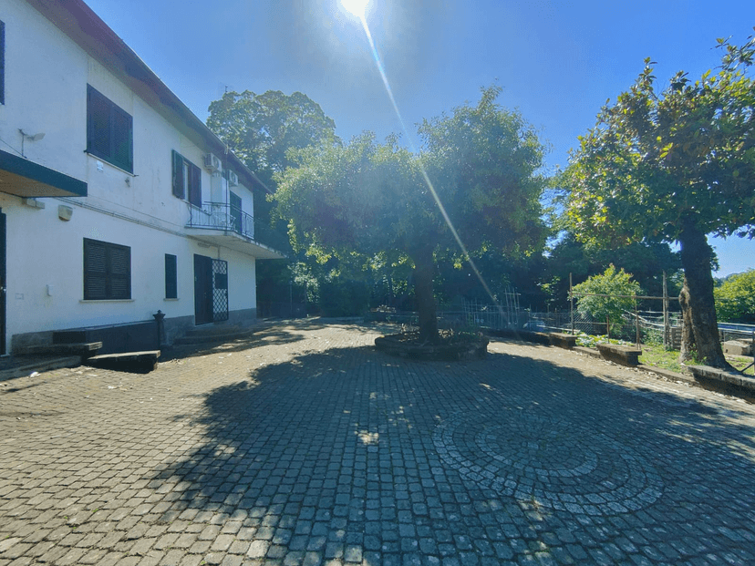 Appartamento in villa in Via Diana Aricina, Ariccia