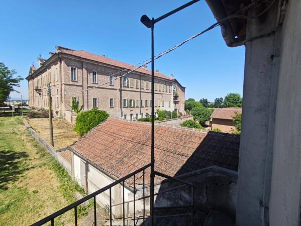 Rustico in Piazza Antica Abbazia 12, Carmagnola
