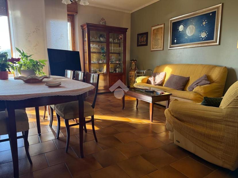 Trilocale in Via Aldo Moro 39, Vignate
