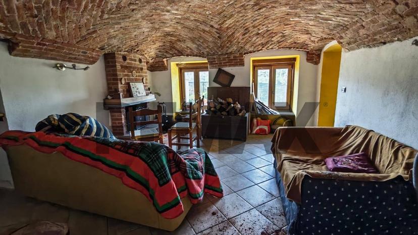 Casa indipendente, San Colombano Belmonte — foto 3 di 5