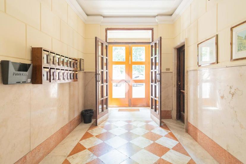 Trilocale in Viale delle Medaglie d'Oro 167, Roma