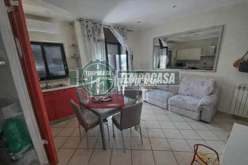 Trilocale in Via Marinone 4/8, Giugliano in Campania