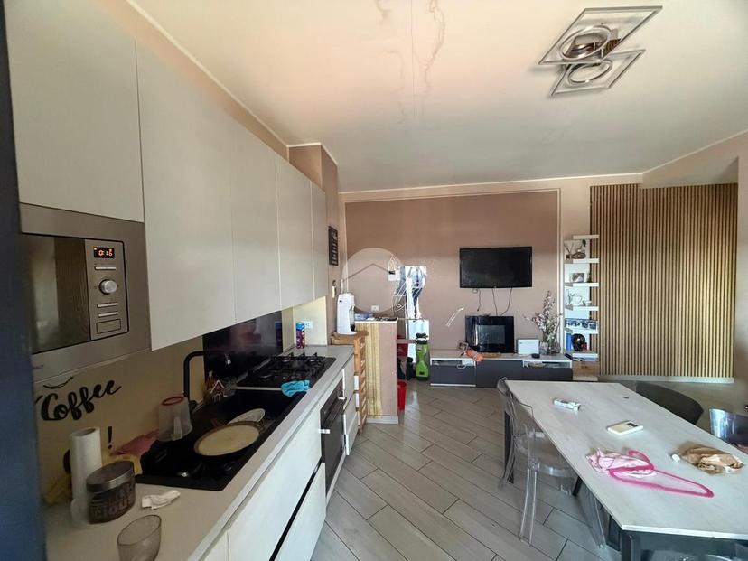 Trilocale in Viale Fratelli Cervi 5, San Giuliano Milanese — foto 3 di 5