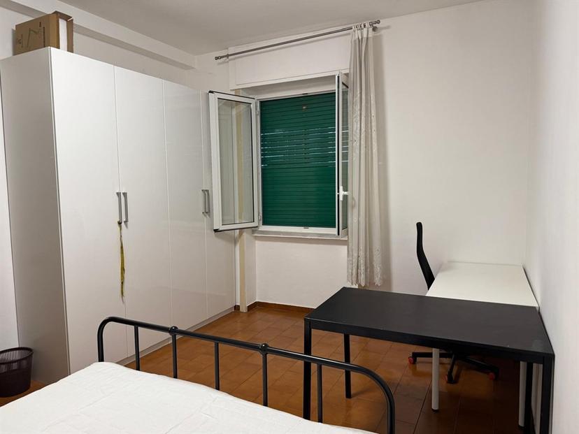Trilocale in Viale Certosa 20, Milano