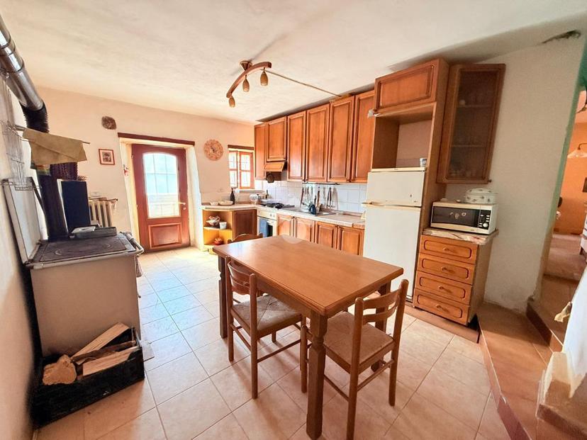 Casa indipendente in Regione Ovairo 62, Lanzo Torinese — foto 4 di 5