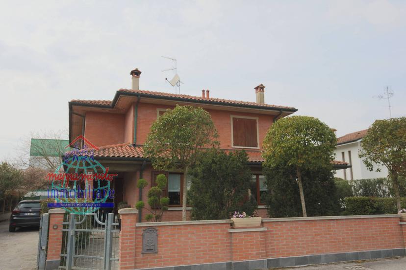 Villa in Via Papa Giovanni XXIII 14/B, Malalbergo