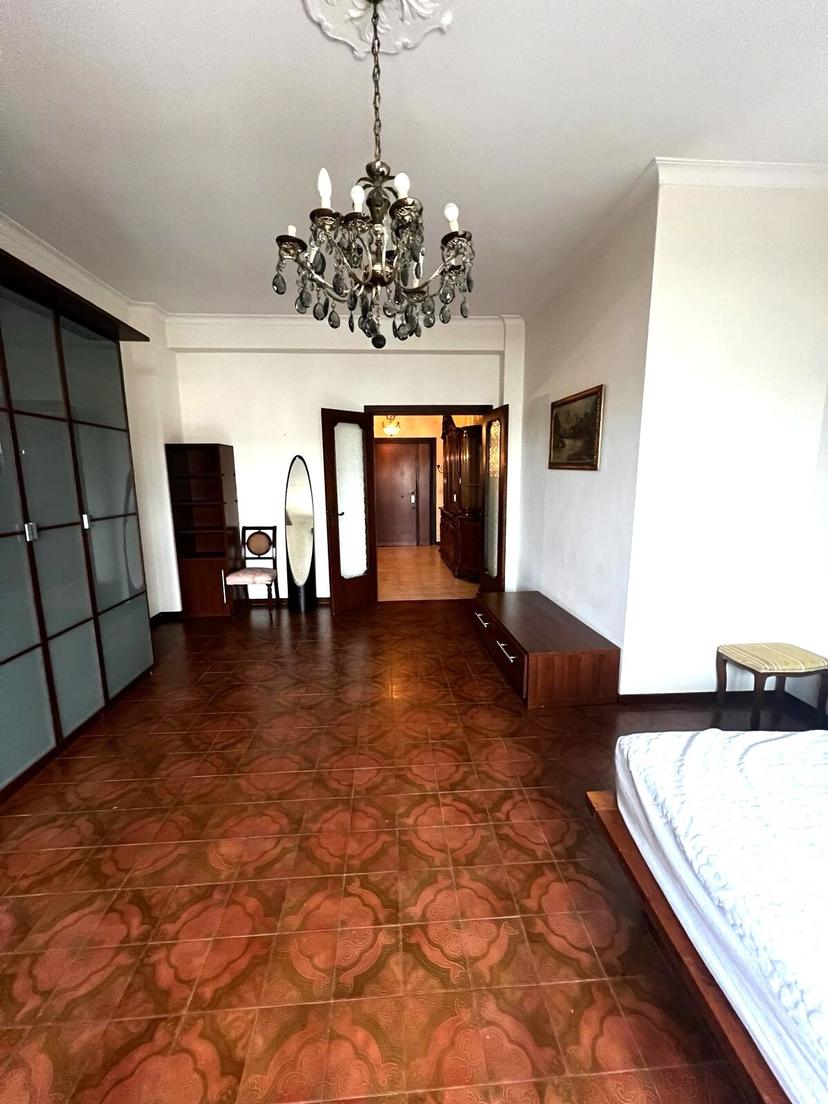 Trilocale in Via Costantino Lazzari 22, Roma