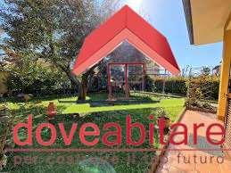 Porzione di villa, Pinerolo — foto 2 di 2