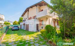 Villa a schiera in Via Papa Giovanni XXIII, Colturano