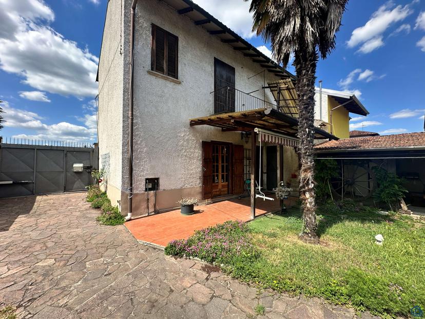 Casa indipendente in Via San Vittore 11, Robecchetto con Induno — foto 4 di 5