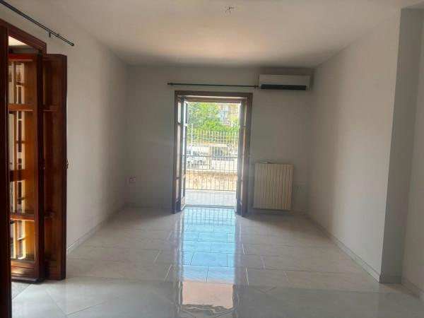Quadrilocale in Via Cancello 36, Casalnuovo di Napoli
