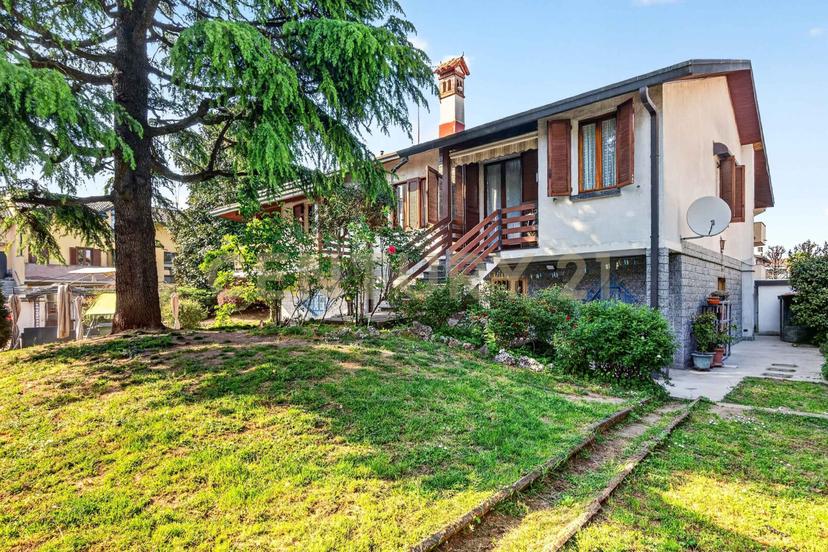 Villa in Via Papa Luciani 11, Corbetta — foto 4 di 5