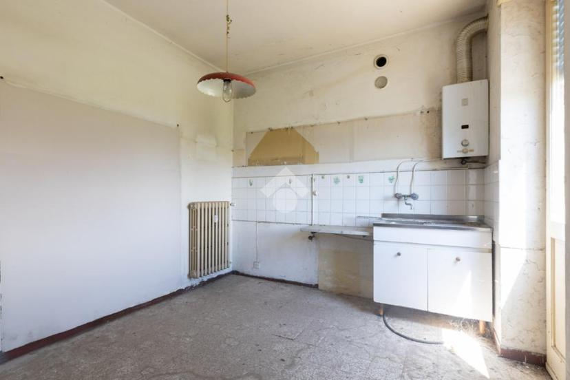 Quadrilocale in Via Malan 27, Luserna San Giovanni — foto 4 di 5