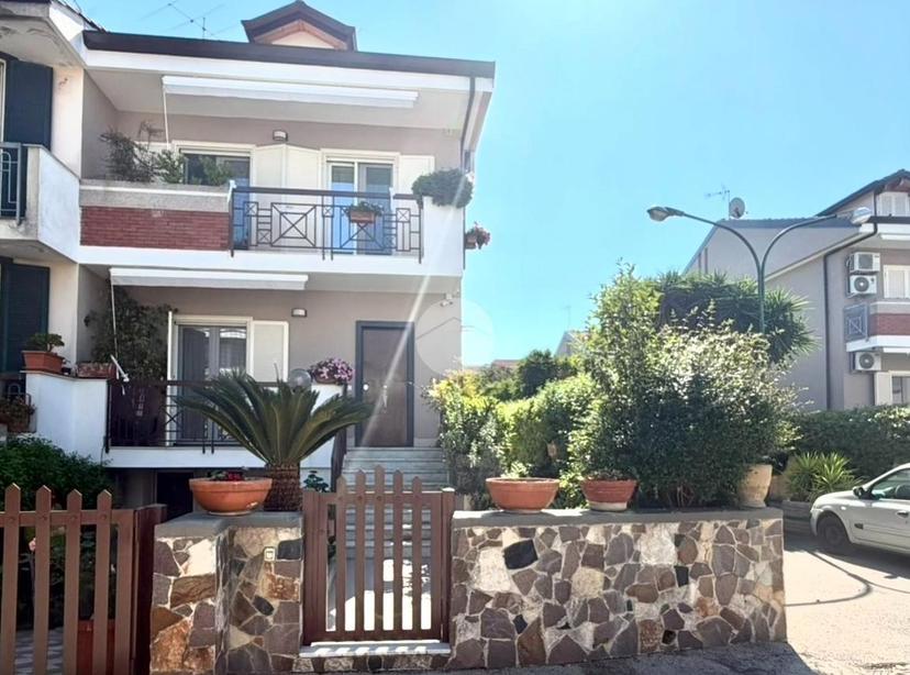 Villa a schiera in Via Orazio 49, Qualiano