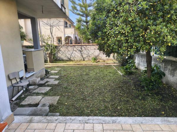 Villa bifamiliare in Via Alessandro Manzoni 63, Anzio — foto 2 di 5