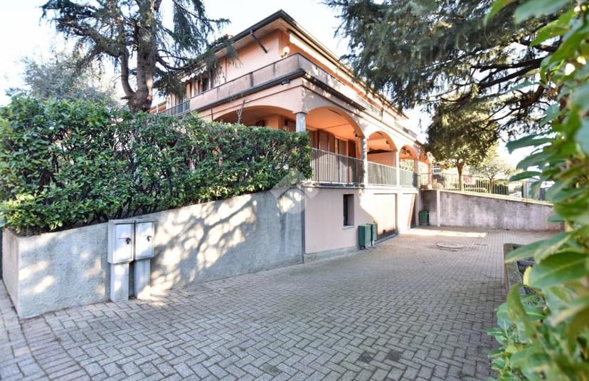 Villa a schiera in Via delle Quattro Marie, Bellinzago Lombardo — foto 3 di 5