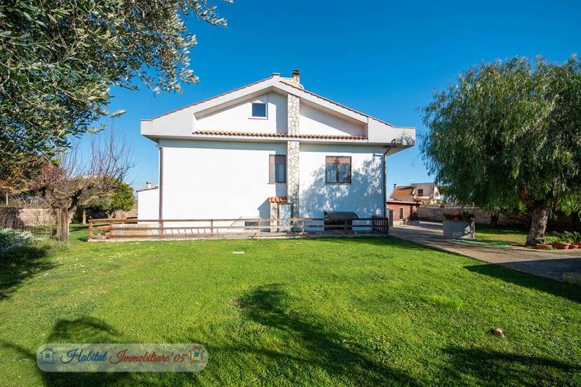 Villa in Via Tarano, Nettuno — foto 4 di 5