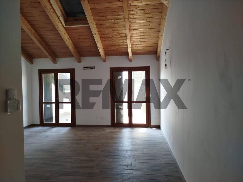 Attico in Via Luigi Cadorna 10/B, Senago