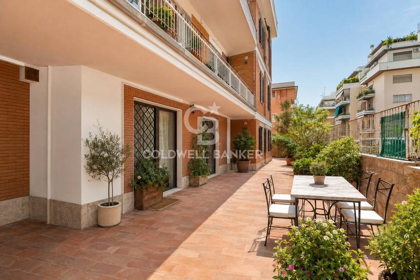 Quadrilocale in Via Emilio Albertario, Roma