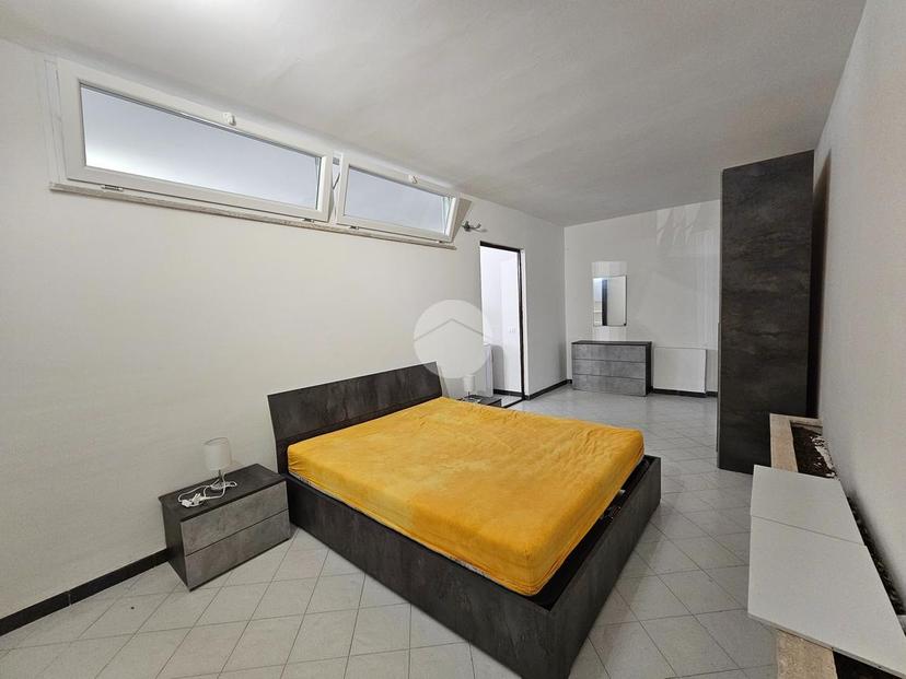Trilocale in Via delle Camelie, Anzio