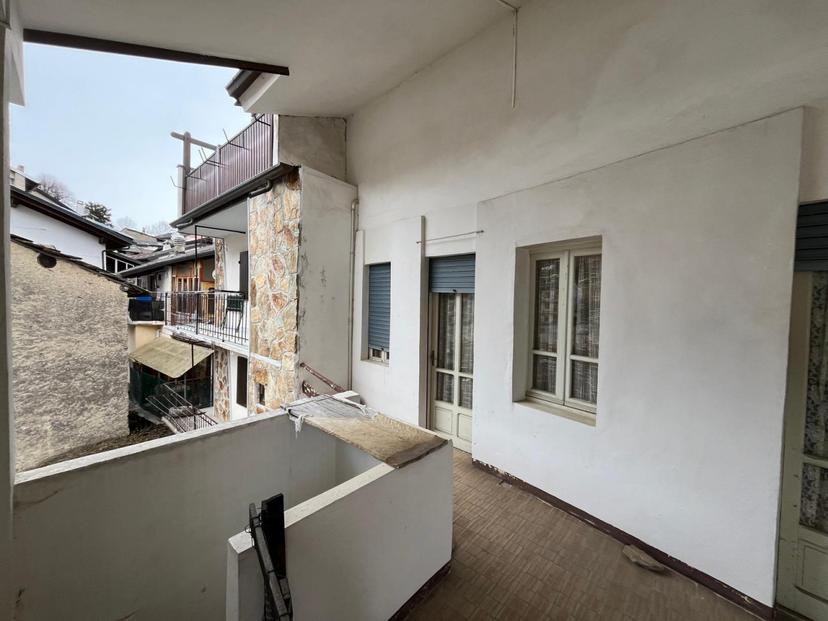 Casa indipendente in Via Sereine, Alpette — foto 2 di 5