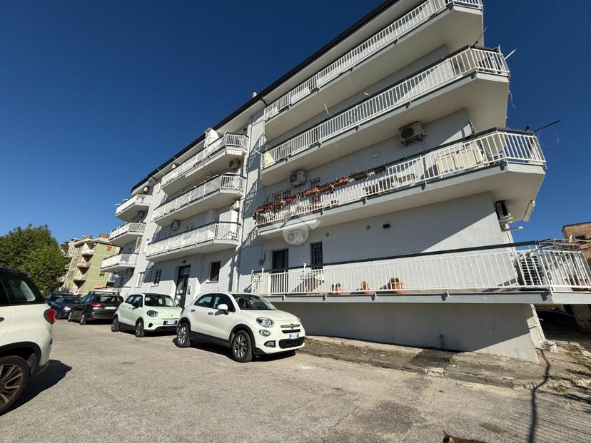 Trilocale in Via Giuseppe Garibaldi 1, Cercola