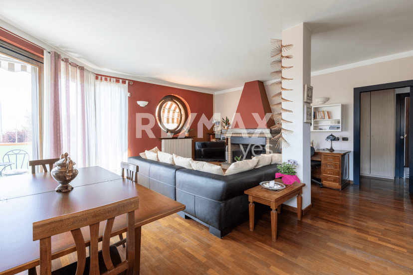 Villa bifamiliare in Via Como 24, Paderno Dugnano — foto 2 di 5