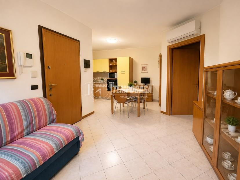 Bilocale in Via Cornaredo 8, Rho