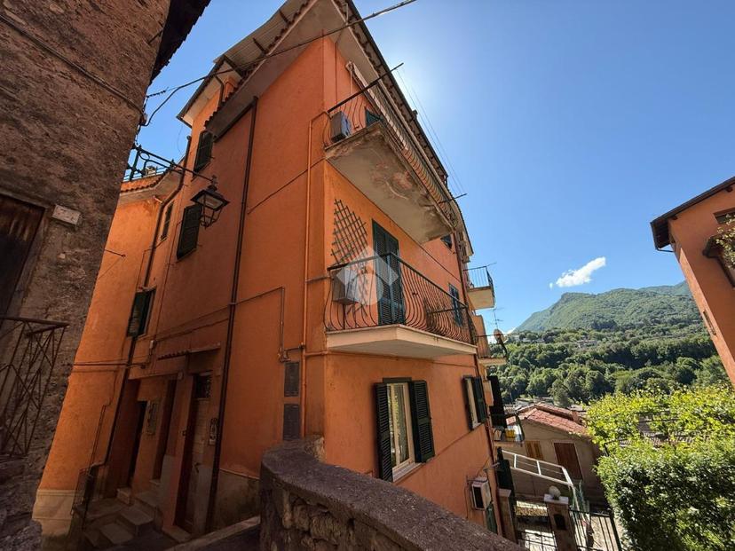 Bilocale in Via Scanzano 28, Subiaco — foto 4 di 5